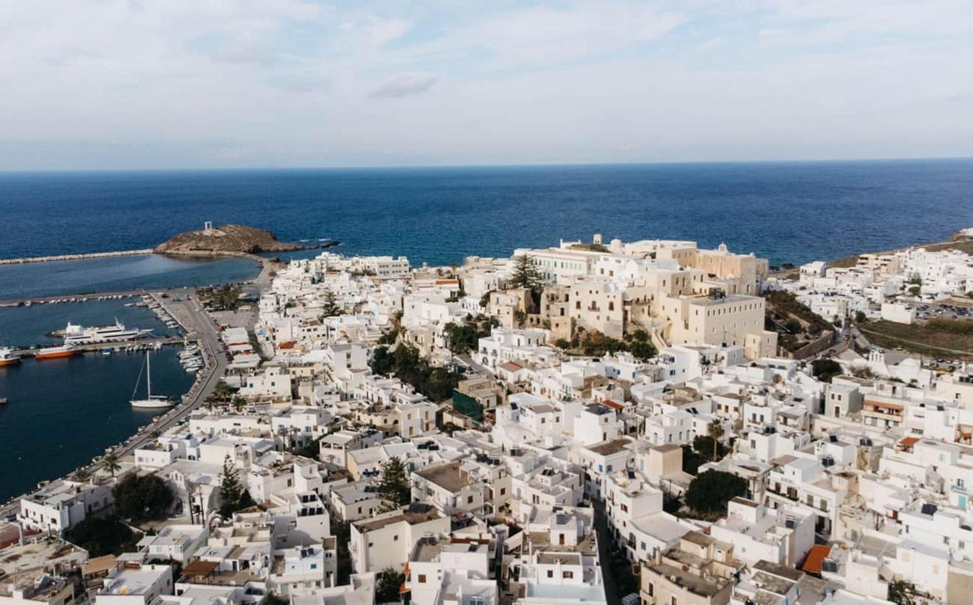 Mary & Jo's Naxos City